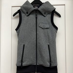 Burton Dry Ride Snowboard/Casual Vest, size Small